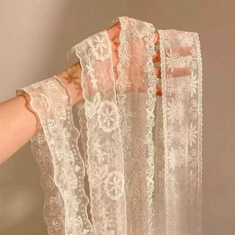 Embroidery Premium - Nuevo Pañuelo Largo de Encaje Blanco