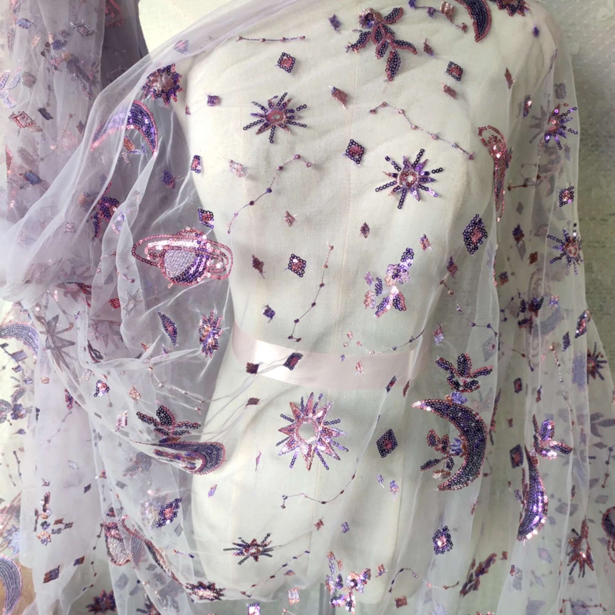 0,5 metros de ancho púrpura 55 - Embroidery Net Dress reseña y precio
