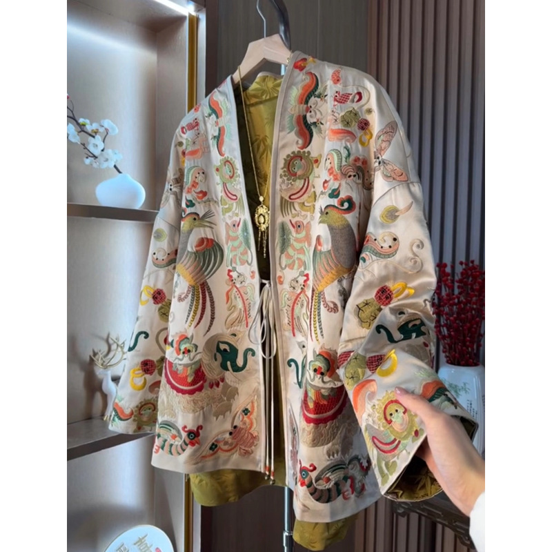 Nuevo Kimono Estilo Chino, Cha - Embroidery A reseña y precio