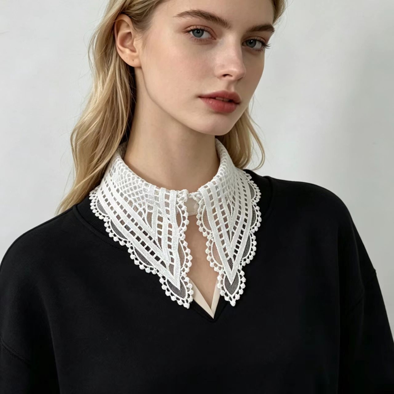 Cuello Falso Blanco con Volant - Embroidery A reseña y precio